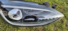 Laden Sie das Bild in den Galerie-Viewer, Frontscheinwerfer Ford Fiesta N1BB13E016AF LED Rechts Scheinwerfer Headlight