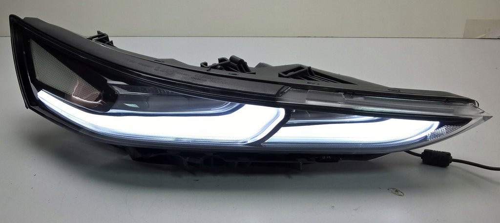 Frontscheinwerfer Hyundai Santa Fe IV 92208-S1000 92208-S LED Rechts Headlight