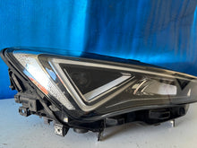 Laden Sie das Bild in den Galerie-Viewer, Frontscheinwerfer Seat Tarraco 5FJ941008H LED Ein Stück (Rechts oder Links) SCH4412823161ik