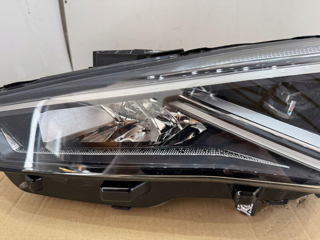 Frontscheinwerfer Seat Leon 5FB941007G Full LED Ein Stück (Rechts oder Links)