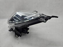 Laden Sie das Bild in den Galerie-Viewer, Frontscheinwerfer Mitsubishi Space Star SPP18046 Links Scheinwerfer Headlight SCH3693778996vo