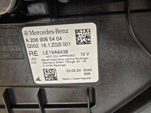 Laden Sie das Bild in den Galerie-Viewer, Frontscheinwerfer Mercedes-Benz W206 A2069065404 LED Rechts Headlight SCH9046479560iu