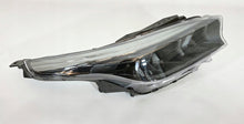 Laden Sie das Bild in den Galerie-Viewer, Frontscheinwerfer Kia Xceed J7921-61560 LED Rechts Scheinwerfer Headlight SCH5190548180up