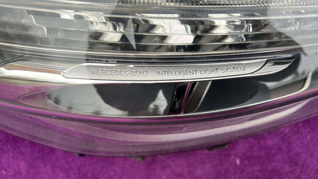 Frontscheinwerfer Mercedes-Benz W176 8W6941034F LED Rechts Headlight SCH6221466861hz