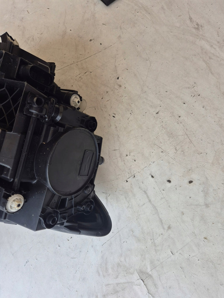 Frontscheinwerfer Mercedes-Benz W247 A2479062003 LED Rechts Headlight SCH6839652755wj