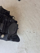 Laden Sie das Bild in den Galerie-Viewer, Frontscheinwerfer Mercedes-Benz W247 A2479062003 LED Rechts Headlight SCH6839652755wj