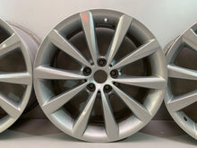Laden Sie das Bild in den Galerie-Viewer, 4x Alufelge 18 Zoll 8.0" 5x112 30ET Glanz Schwarz 6867338 BMW G31 G30 Rim Wheel FEL3373904290sx