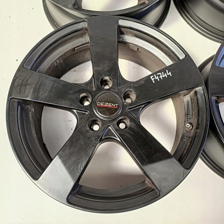 4x Alufelge 17 Zoll 7.0" 5x112 48ET Glanz Schwarz Audi I Rim Wheel FEL7708140142wv