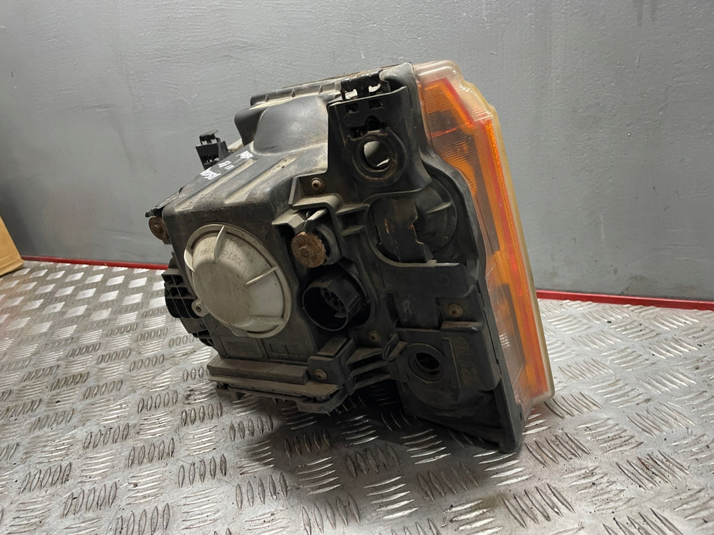 Frontscheinwerfer Land Rover III Discovery 5H2213W029KA Rechts Headlight SCH5579019663eo