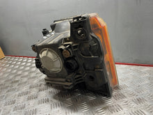 Laden Sie das Bild in den Galerie-Viewer, Frontscheinwerfer Land Rover III Discovery 5H2213W029KA Rechts Headlight SCH5579019663eo