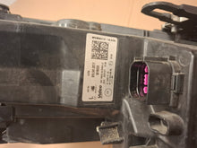 Laden Sie das Bild in den Galerie-Viewer, Frontscheinwerfer Seat Leon 5FB941007 Full LED Links Scheinwerfer Headlight SCH1842588198yt