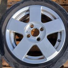 Laden Sie das Bild in den Galerie-Viewer, 4x Alufelge 15 Zoll 6.0" 4x108 52 5ET Silber Ford Fiesta I Rim Wheel FEL8828153407ho