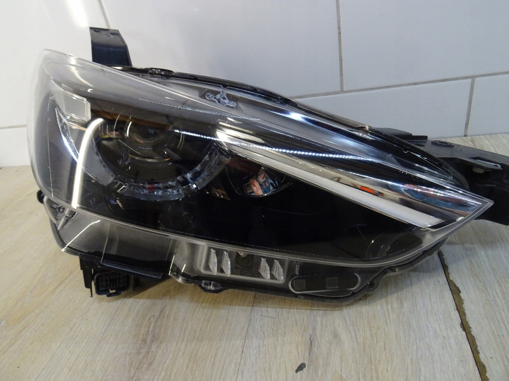 Frontscheinwerfer Mazda Cx 3 D10E-51030 LED Rechts Scheinwerfer Headlight SCH6870090840vn