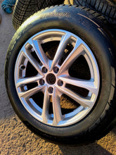 Load image into Gallery viewer, 1x Alufelge 17 Zoll 7.0" 5x114.3 43 5ET Hyundai Tucson Sportage Rim Wheel FEL3035327554qp