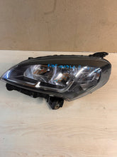 Load image into Gallery viewer, Frontscheinwerfer Fiat Doblo 01050699900010 Links Scheinwerfer Headlight SCH9212582436ea