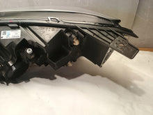 Laden Sie das Bild in den Galerie-Viewer, Frontscheinwerfer Dacia Sandero III Jogger 260107920R LED Rechts Headlight SCH9281461861xe