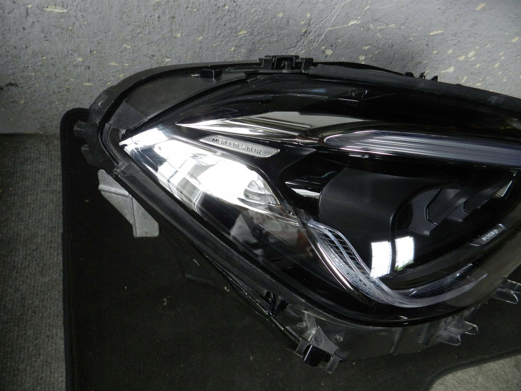Frontscheinwerfer Mercedes-Benz Gla H247 A2479065006 LED Rechts Headlight SCH9761326771cq