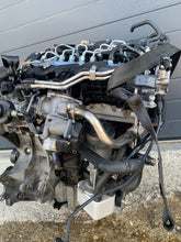 Load image into Gallery viewer, Motor Audi A4 B8 CAH 2.0 TDI 170PS 213TKm Diesel Engine Komplett MOT7274469391de
