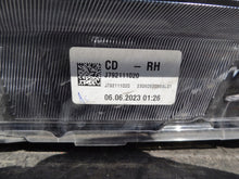 Laden Sie das Bild in den Galerie-Viewer, Frontscheinwerfer Kia Ceed J792111020 92102J7500 Rechts Scheinwerfer Headlight