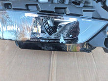 Laden Sie das Bild in den Galerie-Viewer, Frontscheinwerfer Skoda I 5LB941010 Rechts Scheinwerfer Headlight SCH9743269190uq