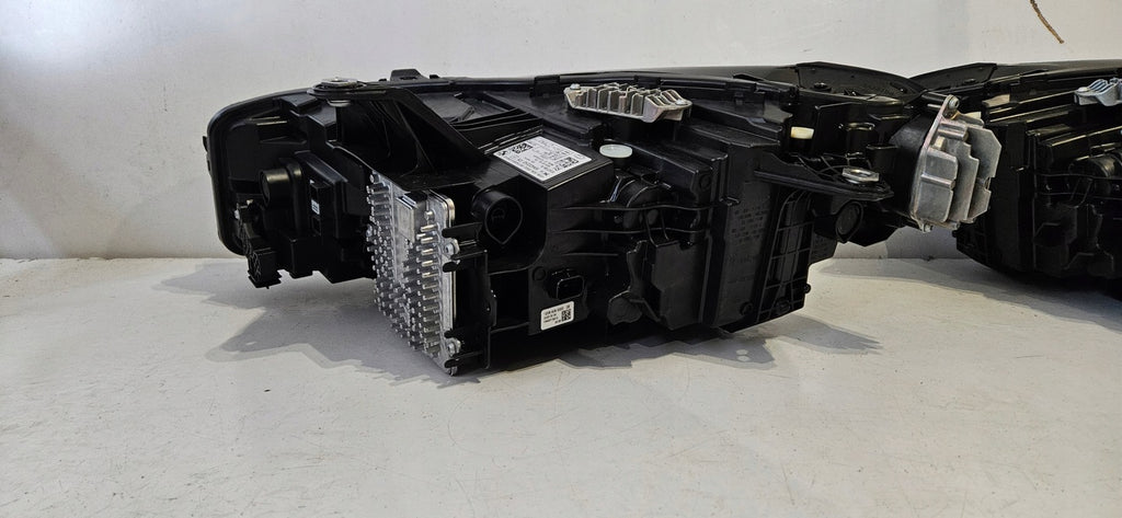 Frontscheinwerfer BMW 2 Active Tourer U06 5A42252 Ein Satz Headlight SCH6641109182ym