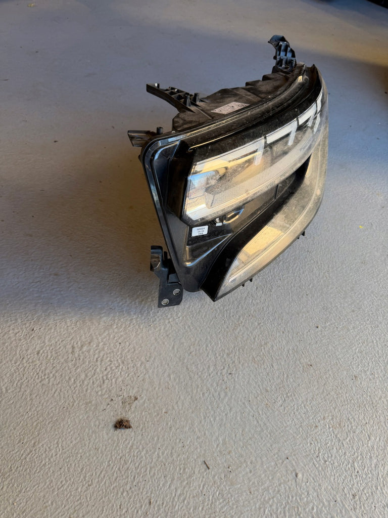 Frontscheinwerfer Renault 260606796R Links Scheinwerfer Headlight SCH5697088427tu