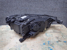 Laden Sie das Bild in den Galerie-Viewer, Frontscheinwerfer VW T Roc T-Roc 2GA941035D LED Links Scheinwerfer Headlight SCH2606762714nx