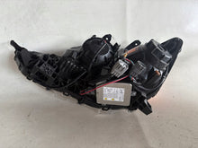 Laden Sie das Bild in den Galerie-Viewer, Frontscheinwerfer Mitsubishi Asx 467807970 Xenon Ein Stück (Rechts oder Links)