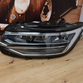 Frontscheinwerfer VW Tiguan 5NB941035G Links Scheinwerfer Headlight SCH8150793424xj
