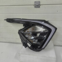 Load image into Gallery viewer, Frontscheinwerfer Kia Sportage 92102R2000 Rechts Scheinwerfer Headlight SCH8074639673bt