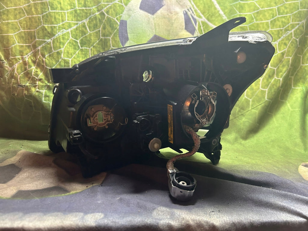 Frontscheinwerfer Toyota Avensis Xenon Rechts Scheinwerfer Headlight SCH5881045475le