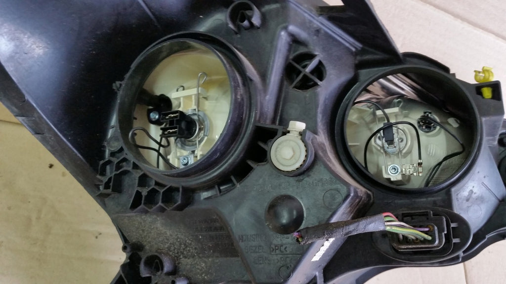 Frontscheinwerfer Citroën C3 II 1606930180 Links Scheinwerfer Headlight