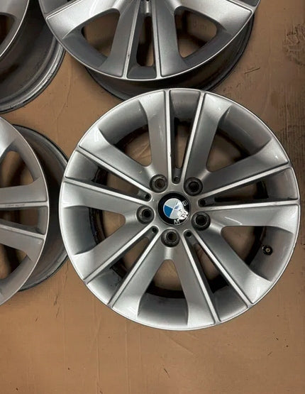 4x Alufelge 17 Zoll 7.0" 5x120 47ET Glanz Silber 6775621 BMW E88 E81 E82 E87 FEL9964068957hp