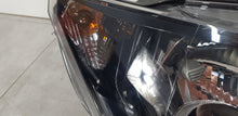 Load image into Gallery viewer, Frontscheinwerfer Seat Ibiza IV 6J1941034F Rechts Scheinwerfer Headlight