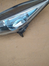 Load image into Gallery viewer, Frontscheinwerfer Renault Zoe 260605036 Links Scheinwerfer Headlight SCH7205171269cb