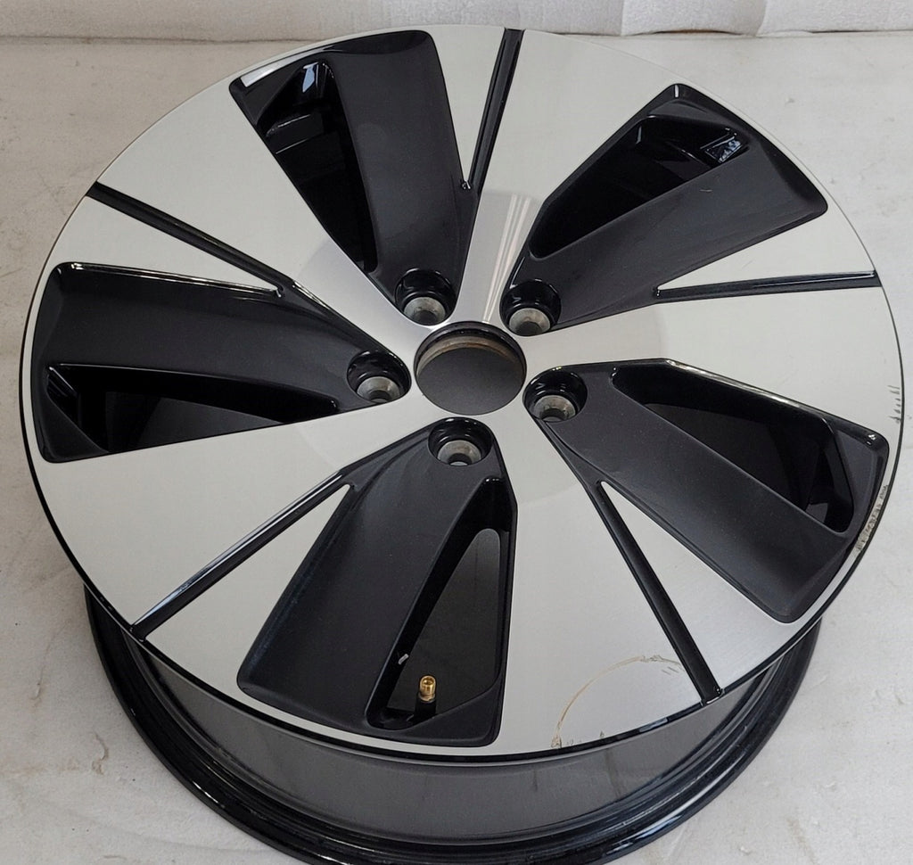 1x Alufelge 18 Zoll 7.5" 5x108 50 5ET 31680403 Volvo Xc60 Ii Rim Wheel FEL5834941412zs