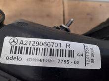 Load image into Gallery viewer, Rückleuchte Mercedes-Benz W212 A2129066701 Rechts Rearlight