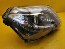 Laden Sie das Bild in den Galerie-Viewer, Frontscheinwerfer Mercedes-Benz X204 A2048202439 Xenon Rechts Headlight SCH5202633080yl