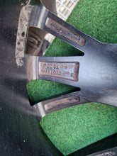 Laden Sie das Bild in den Galerie-Viewer, 1x Alufelge 21 Zoll 8.5&quot; 5x112 33ET Audi A8 Rim Wheel