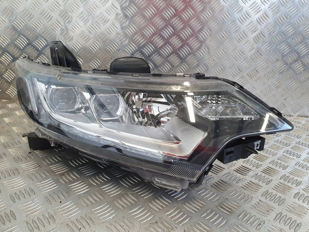 Frontscheinwerfer Mitsubishi Outlander III 8301C996 Xenon Rechts Headlight