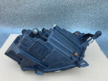 Load image into Gallery viewer, Frontscheinwerfer Skoda Kamiq 658941015 Full LED Links Scheinwerfer Headlight SCH3209431626tc