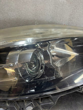 Load image into Gallery viewer, Frontscheinwerfer Renault Scenic 260106928 Rechts Scheinwerfer Headlight SCH8361842923xv
