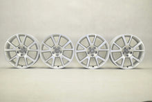 Laden Sie das Bild in den Galerie-Viewer, 4x Alufelge 18 Zoll 7.5" 5x112 37ET Glanz Silber 4G0071498 Audi A6 C7 B9 FEL6367794017iv