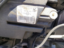 Laden Sie das Bild in den Galerie-Viewer, Frontscheinwerfer Peugeot 308 II 9677522980-00 Rechts Scheinwerfer Headlight SCH9750257801ar