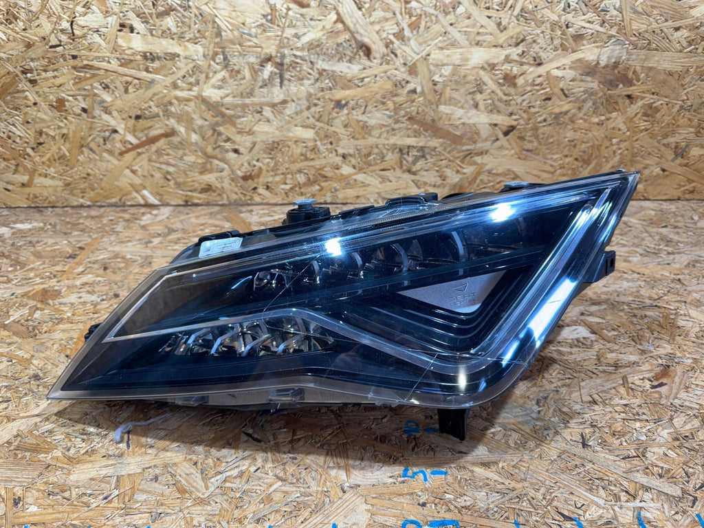 Frontscheinwerfer Seat Leon 5F1941007G Full LED Ein Stück (Rechts oder Links)