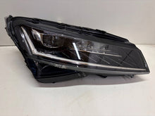Laden Sie das Bild in den Galerie-Viewer, Frontscheinwerfer Skoda Superb III 3V1941016E Rechts Scheinwerfer Headlight SCH8114049336dh
