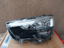 Load image into Gallery viewer, Frontscheinwerfer Opel E Combo 9816825980 Ein Satz Scheinwerfer Headlight SCH8335173057ij