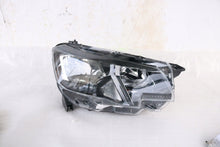 Laden Sie das Bild in den Galerie-Viewer, Frontscheinwerfer Peugeot Partner Rifter 9816826880 Rechts Headlight