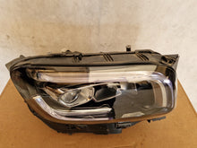 Laden Sie das Bild in den Galerie-Viewer, Frontscheinwerfer Mercedes-Benz Glb A2479062005 LED Rechts Headlight SCH8800437139ke