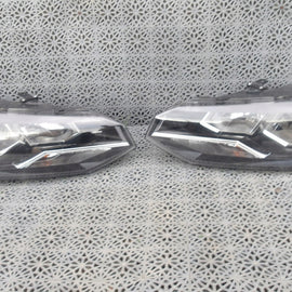 Frontscheinwerfer VW 2G1941005 2G1941006 Ein Stück (Rechts oder Links) Headlight SCH2392141315rq